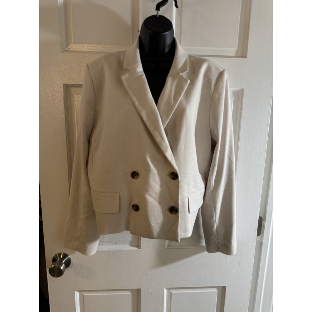 NWT Ladies Ann Taylor Blazer Size 16